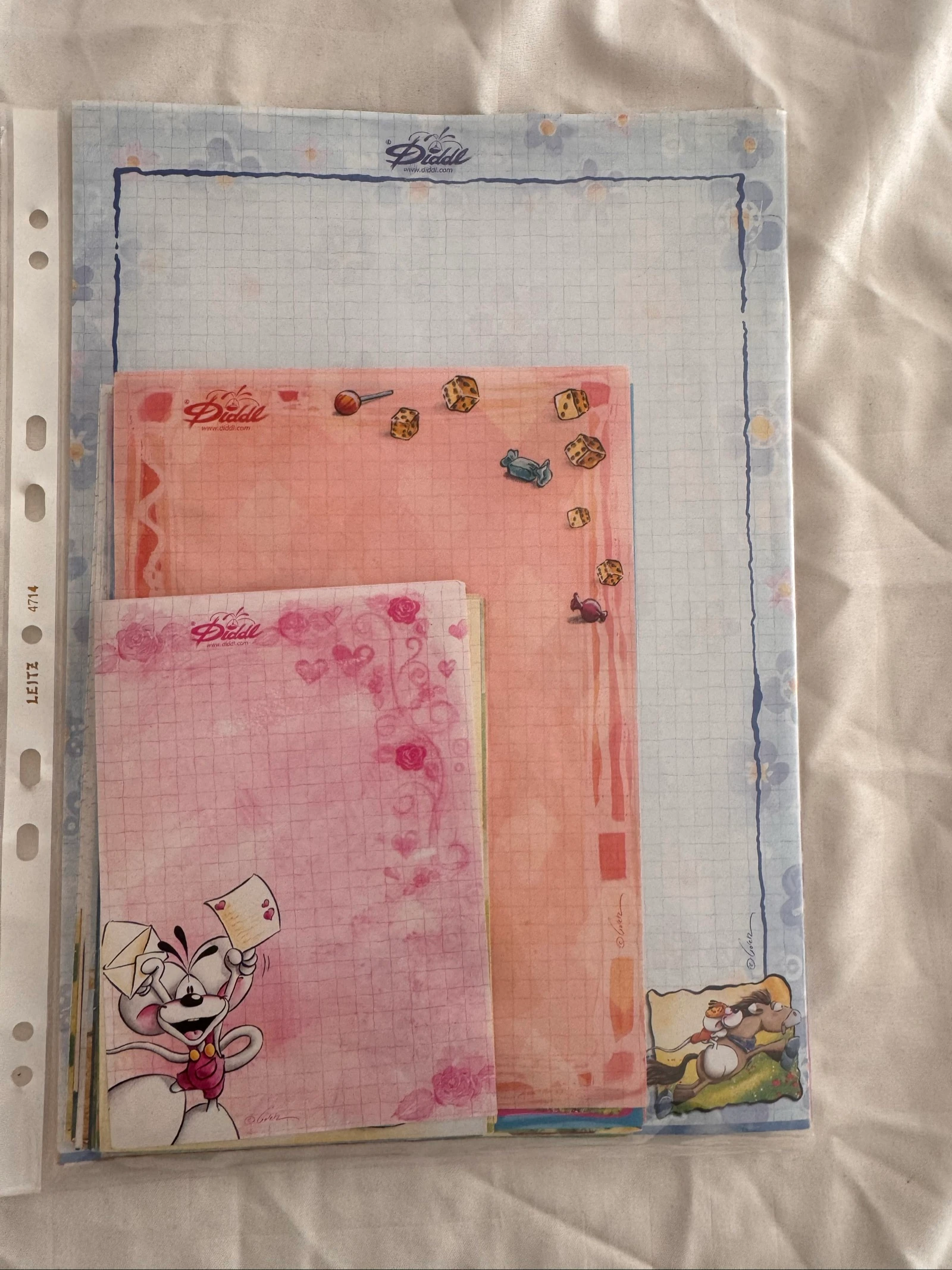 Lot 100 feuilles Diddl